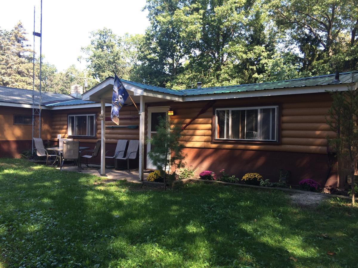 Alpine Motel Branch Esterno foto